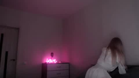 EMMA online show from February 2026 08:51:02 PM