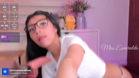 Snapshot of missesmeralda chatting on March 2025 05:07:02 AM Julieta Arboleda but i like call me esme online show from March 2025 05:07:02 AM
