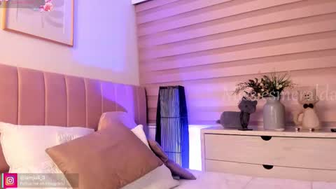 Snapshot of missesmeralda chatting on March 2026 10:25:01 PM Julieta Arboleda but i like call me esme online show from March 2026 10:25:01 PM