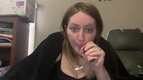 Snapshot of missfantastic0903 chatting on May 2026 04:23:01 PM missfantastic0903 online show from May 2026 04:23:01 PM