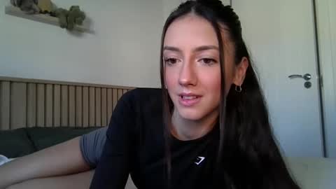 Snapshot of missfreyaxo chatting on September 2025 10:42:01 AM Freya online show from September 2025 10:42:01 AM