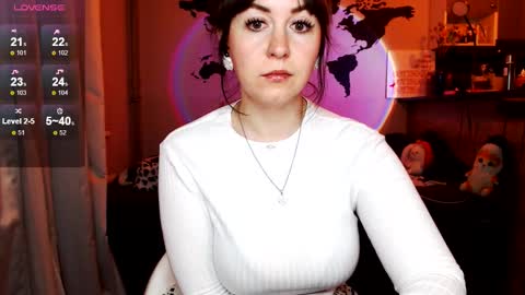 Snapshot of missgenevaonceagain chatting on September 2025 01:29:01 AM G online show from September 2025 01:29:01 AM