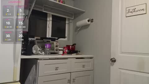 Snapshot of misshannaho chatting on October 2025 02:12:02 AM misshannaho online show from October 2025 02:12:02 AM