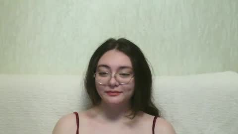 Snapshot of missis_mona chatting on January 2025 07:05:01 PM missis mona online show from January 2025 07:05:01 PM