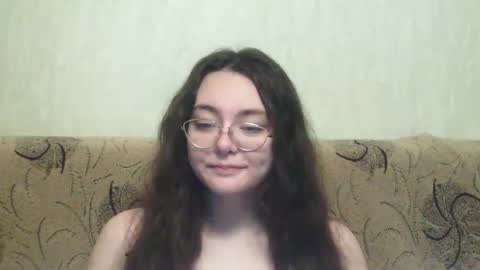 Snapshot of missis_mona chatting on February 2025 12:17:01 AM missis mona online show from February 2025 12:17:01 AM