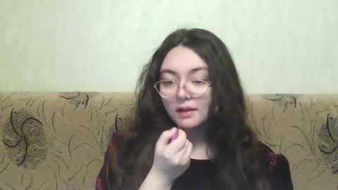 Snapshot of missis_mona chatting on March 2025 08:02:01 AM missis mona online show from March 2025 08:02:01 AM