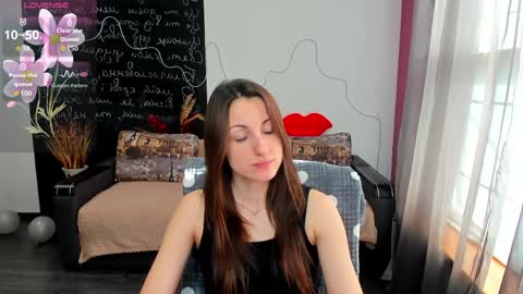 Sofia online show from April 2026 06:10:02 AM