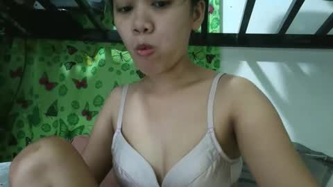Snapshot of missjona08 chatting on April 2026 12:57:01 AM Jona online show from April 2026 12:57:01 AM