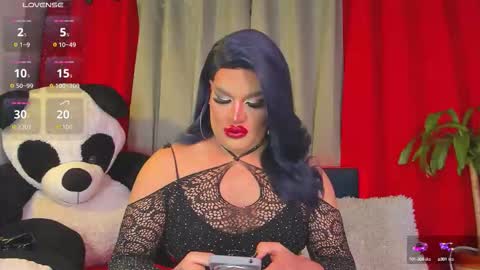 kassandra lazcano online show from October 2025 02:04:01 AM