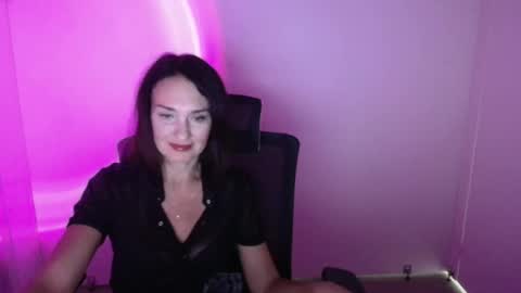 Snapshot of misskristyyy chatting on September 2025 11:37:02 AM Christina online show from September 2025 11:37:02 AM