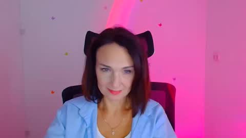 Snapshot of misskristyyy chatting on October 2025 11:19:01 AM Christina online show from October 2025 11:19:01 AM