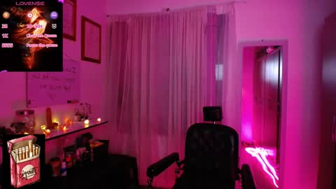 Snapshot of misslana_wn chatting on September 2025 05:01:02 AM LanaLul online show from September 2025 05:01:02 AM