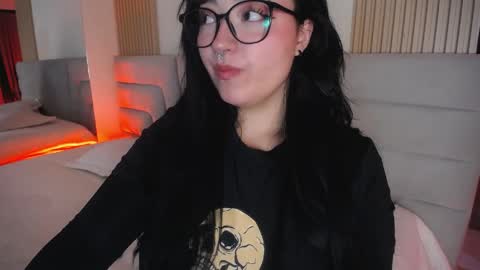 Miss Loise online show from April 2026 07:35:01 AM