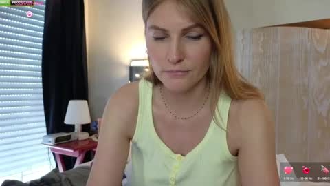 Misslucci online show from February 2025 01:39:01 PM