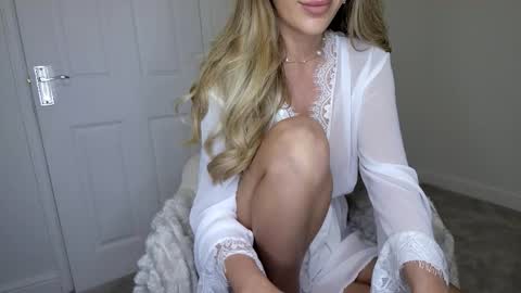 Miss Madison Mae online show from October 2025 01:46:01 AM