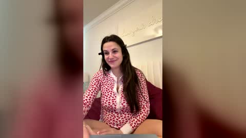 Snapshot of missmadsxx chatting on May 2026 02:47:01 PM MADS online show from May 2026 02:47:01 PM
