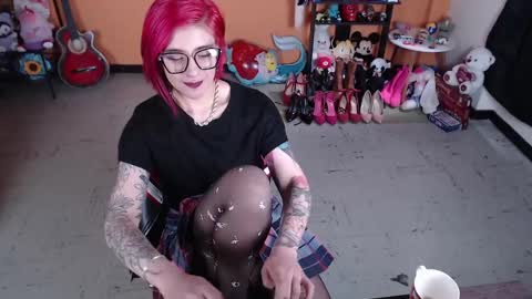 Miss Mia online show from January 2025 04:08:01 PM