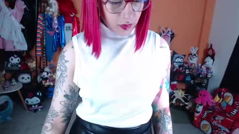 Miss Mia online show from May 2026 11:26:02 AM