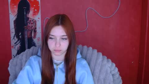 Mia online show from February 2026 01:05:02 PM