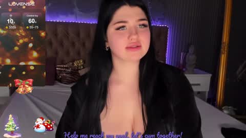 MissMillss online show from December 2024 09:12:02 AM