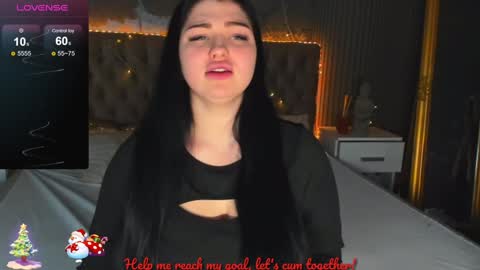 MissMillss online show from December 2024 09:49:01 AM