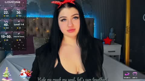 MissMillss online show from January 2025 09:22:01 AM