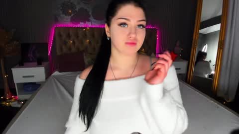 MissMillss online show from January 2025 06:38:01 AM