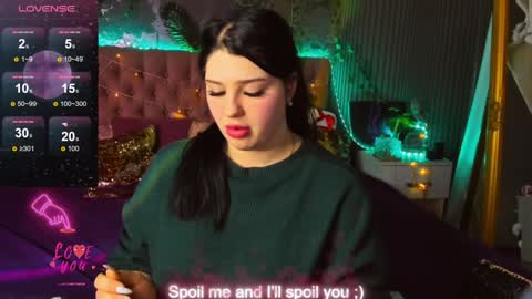 MissMillss online show from January 2025 12:16:01 PM