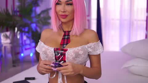 Snapshot of missmo0n chatting on December 2024 08:30:02 AM Missmo0n online show from December 2024 08:30:02 AM