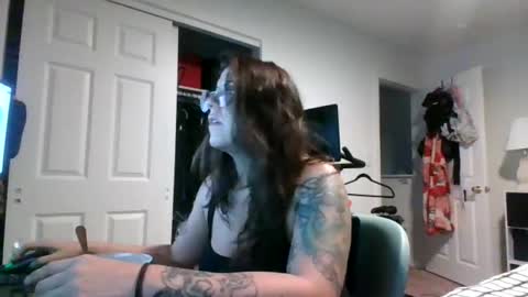 MissMona online show from June 2026 10:31:02 AM