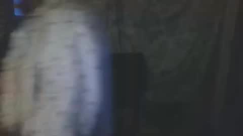 Snapshot of missmoonmagic13 chatting on November 2025 02:28:01 AM Maxxx online show from November 2025 02:28:01 AM