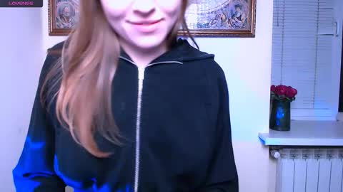 Olivia online show from December 2025 02:24:01 PM