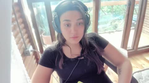 sarah online show from January 2025 09:25:01 PM