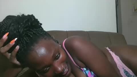 Snapshot of missprettygal chatting on October 2025 07:40:01 PM pretty gal online show from October 2025 07:40:01 PM