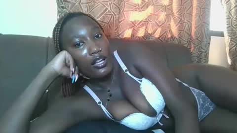 pretty gal online show from February 2026 12:19:01 PM