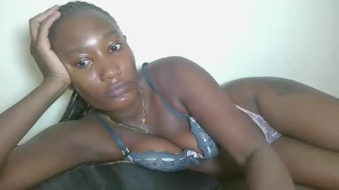 pretty gal online show from May 2026 04:40:01 AM