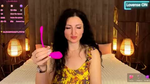 missrossi online show from November 2025 09:14:02 PM