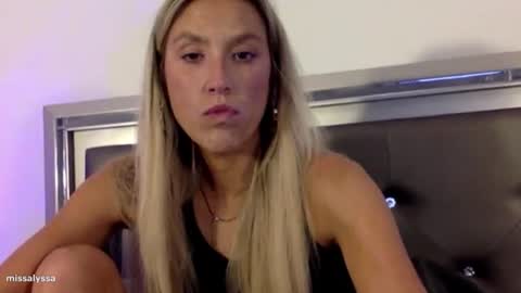 Alyssa online show from June 2026 04:02:02 AM