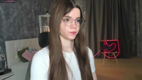 Snapshot of misss_evelyne chatting on December 2025 01:43:02 AM misss_evelyne online show from December 2025 01:43:02 AM