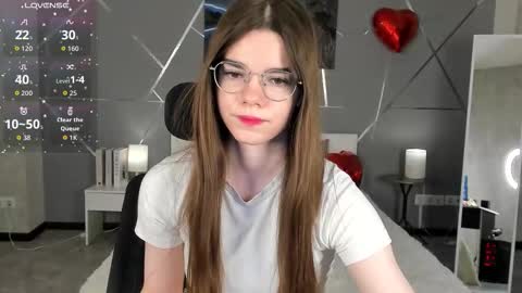 misss_evelyne online show from March 2026 07:24:01 AM