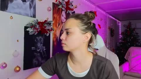 . online show from December 2025 06:41:02 AM