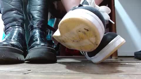 TELL ME MISS online show from February 2026 05:18:02 PM