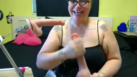 Snapshot of misssuckalot chatting on March 2026 06:03:01 PM Misssuckalot 3 online show from March 2026 06:03:01 PM