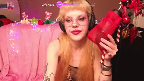 Snapshot of misstaco chatting on December 2025 01:45:01 AM Tacodeluxe online show from December 2025 01:45:01 AM