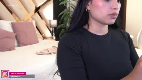 Fernanda Davila online show from May 2026 11:10:01 PM