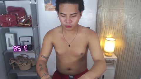 misstrishontop online show from September 2025 09:45:02 AM