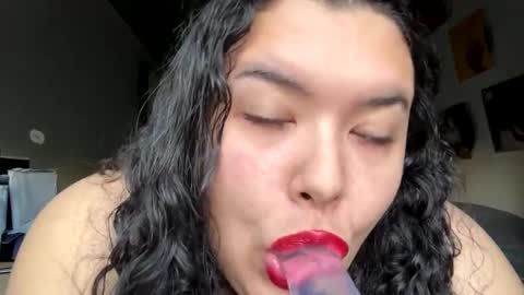 Snapshot of missvalentines chatting on January 2025 09:17:02 PM Miss Valentine online show from January 2025 09:17:02 PM