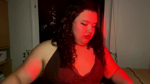 Snapshot of missvalentines chatting on February 2025 05:45:01 AM Miss Valentine online show from February 2025 05:45:01 AM