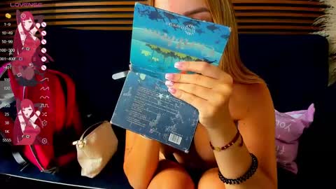 missvalery1 online show from February 2025 05:05:02 PM