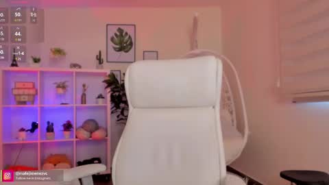 Snapshot of missvancouver_ chatting on September 2025 01:03:01 PM Mafe Jimenez online show from September 2025 01:03:01 PM